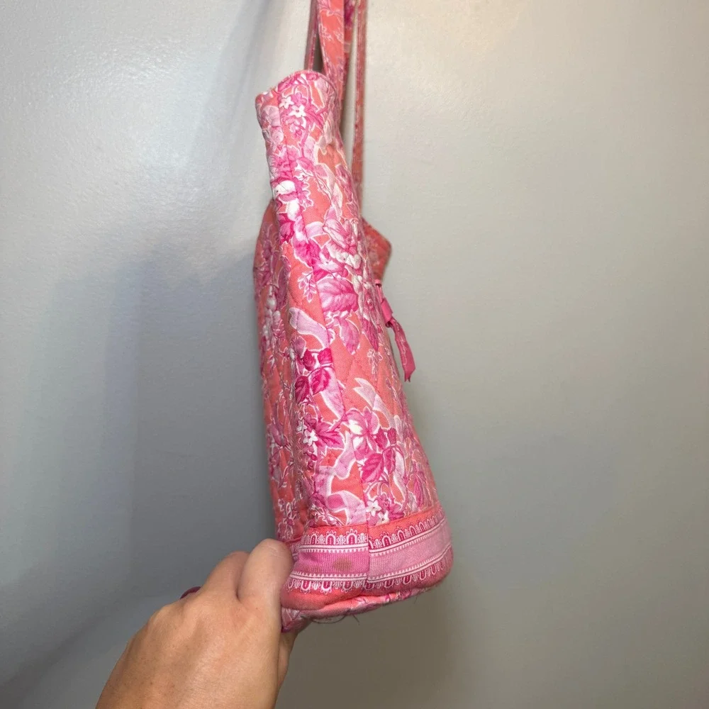 Vera Bradley Hope Toile Bucket Tote Pink Floral Quilted Cotton Shoulder Bag